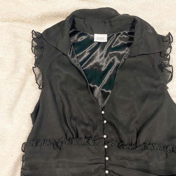 pearl button up blouse - Picture 3 of 4